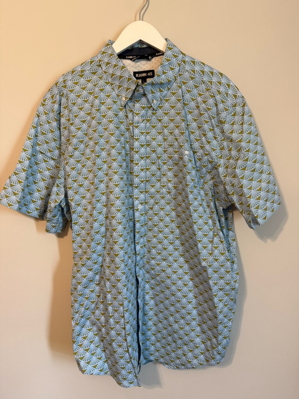 Rank-45 Men's Short Sleeve Button-Down Shirt in Light Blue Geometric Print